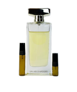 Maison Violet Un Air d’Apogée perfume sample in amber glass atomizer